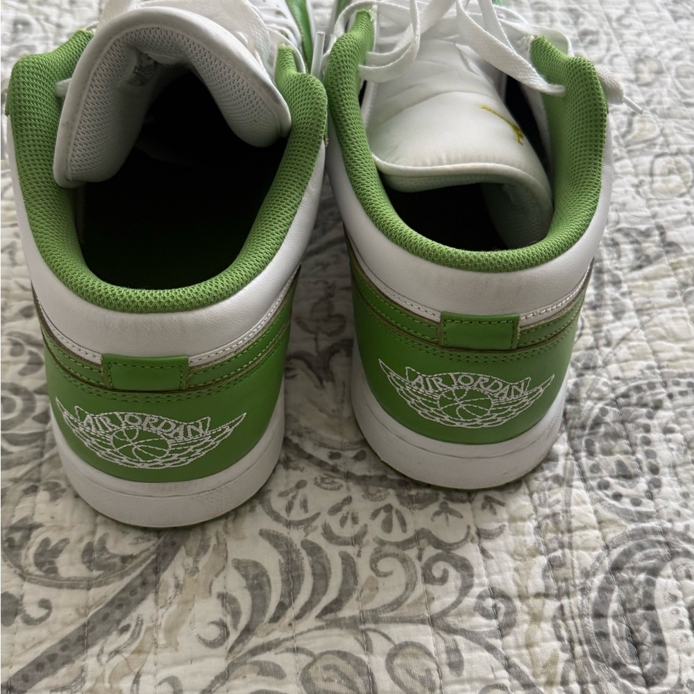 Green and White Air Jordan Sneakers - Picture 3 of 4